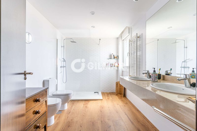 Foto 6a63651e-d8f6-4682-b3e6-07a6809dbacc. Chalet avec chauffage parking piscine dans Montecillo Rozas de Madrid (Las)