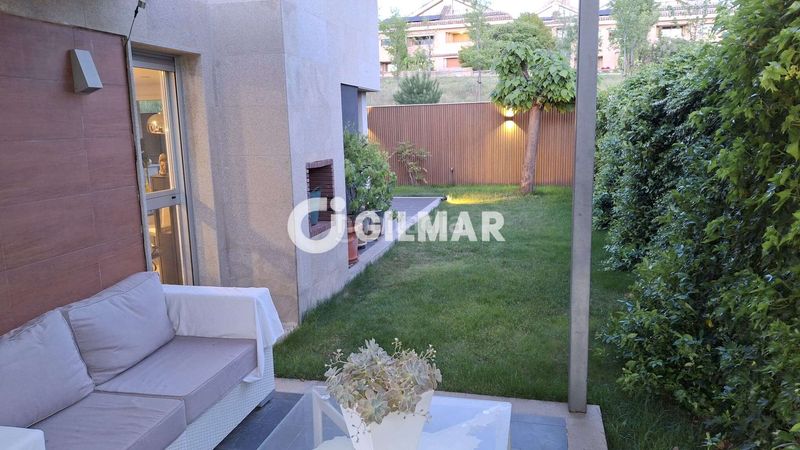 Foto af104bb6-3515-4299-b46f-f769b47e920a. Chalet avec chauffage parking piscine dans Montecillo Rozas de Madrid (Las)
