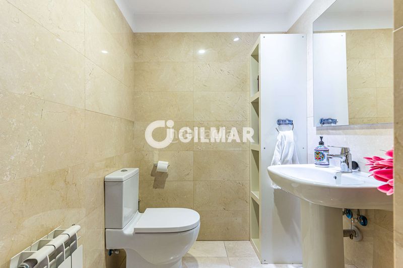 Foto df6029aa-1d07-460a-9d98-adfda016c0d3. Chalet avec chauffage parking piscine dans Montecillo Rozas de Madrid (Las)