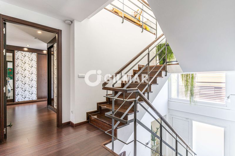 Foto f034016d-6fc0-40fd-9ab6-e5ee8242b8aa. Chalet avec chauffage parking piscine dans Montecillo Rozas de Madrid (Las)