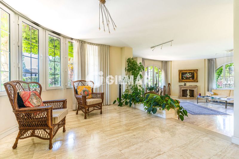 Foto a071ac8d-ab44-4b2d-a747-0dd6557ca283. Chalet mit heizung parking pool in Villafranca del Castillo Villanueva de la Cañada