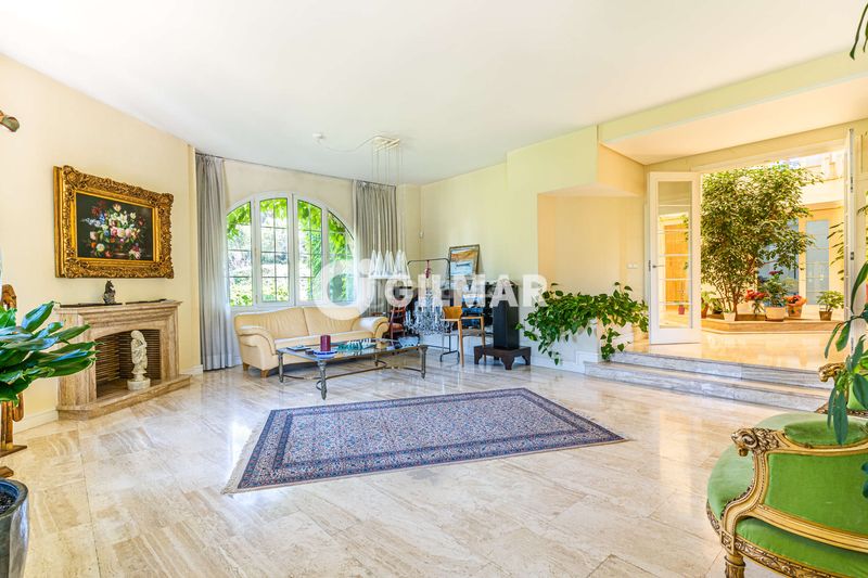 Foto a4bbf101-e0b4-4df1-9ccb-c949d83c83f1. Chalet mit heizung parking pool in Villafranca del Castillo Villanueva de la Cañada