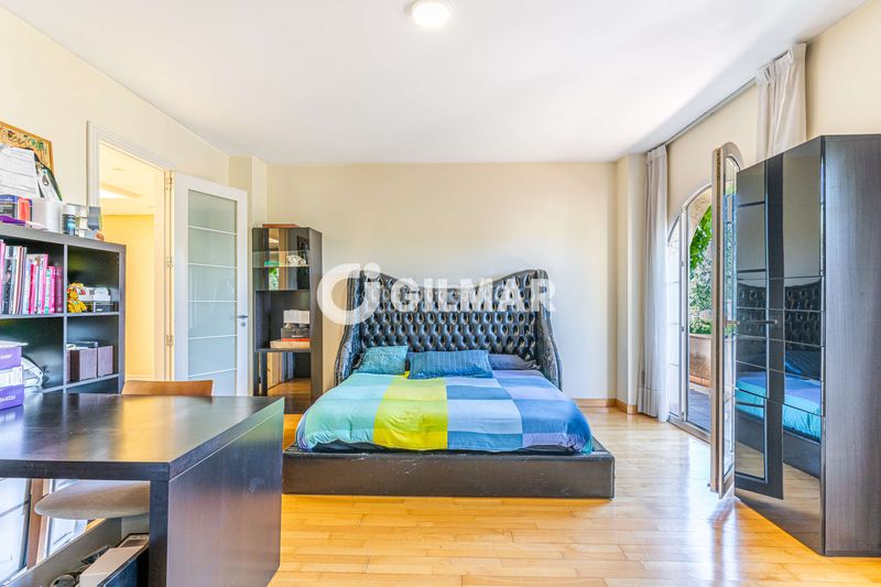 Foto ef74e8af-3775-4caf-b5ec-3d75db5398f6. Chalet mit heizung parking pool in Villafranca del Castillo Villanueva de la Cañada