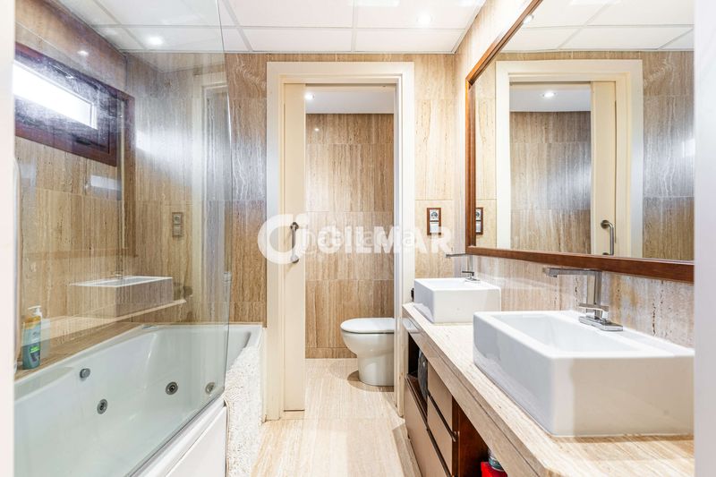 Foto 5e14afcd-accc-44a8-a870-f8ec2b900fe0. Casa aparellada amb calefacció aparcament piscina a Rozas de Madrid (Las)
