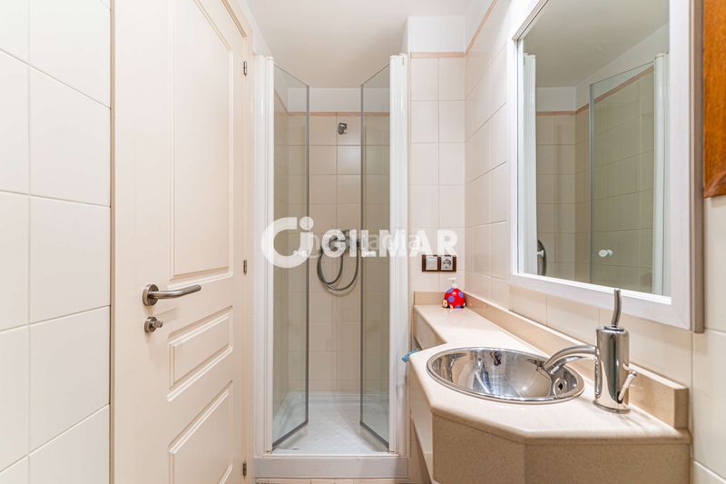 Foto a1ffd912-c190-4a76-b4fc-80e1e97a7cde. Casa aparellada amb calefacció aparcament piscina a Rozas de Madrid (Las)