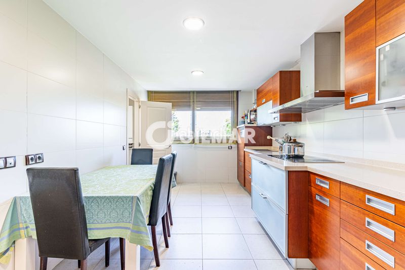 Foto e4a17095-8f28-41f0-9d2f-decebe99242f. Casa aparellada amb calefacció aparcament piscina a Rozas de Madrid (Las)
