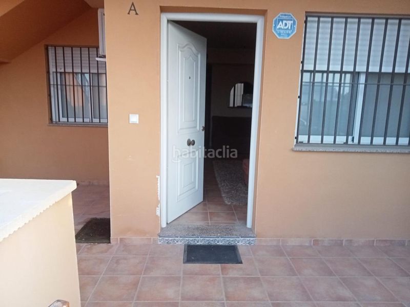 Foto e158fff7-3723-4ce2-8ea1-3dd57815741e. Casa amb piscina a Benejúzar
