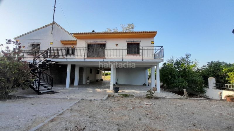 Foto b2883a42-d923-4d91-82f2-6cd2b04c69e0. Casa amb aparcament piscina a Benejúzar