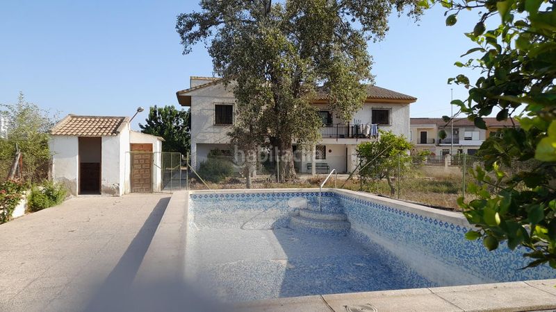 Foto b31a5e30-1f05-4b94-88eb-aa9738bb1e5c. Casa amb aparcament piscina a Benejúzar