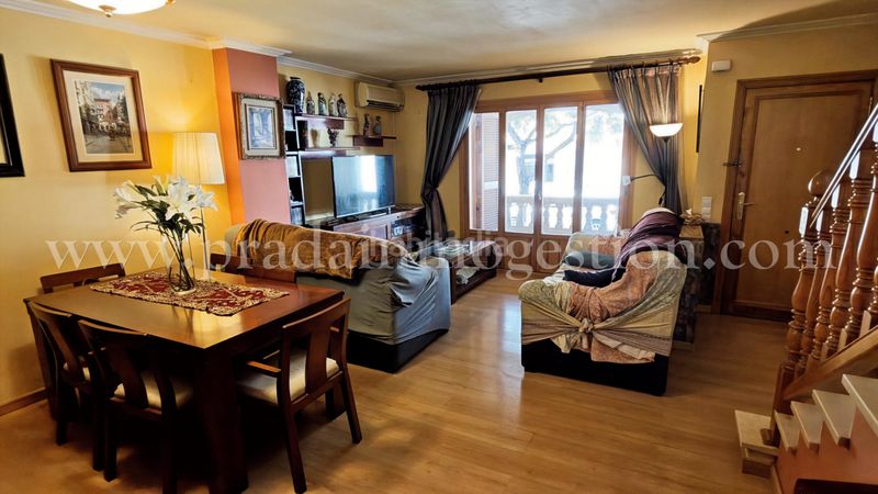 Foto ee22aff6-fcd5-4ab1-821c-7fc16b4eac04. Casa adossada amb calefacció aparcament a Amanecer Palma de Mallorca