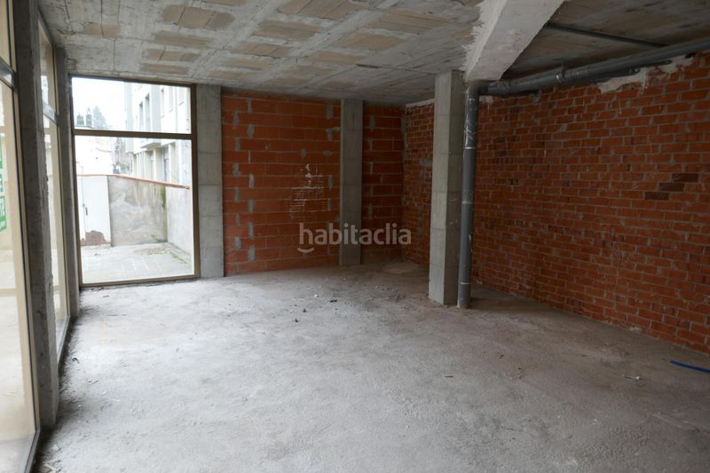 Foto 09ff5a2a-2e52-4205-82b5-63681ef82fd4. Lloguer local comercial a Ripoll