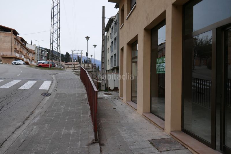 Foto bcbb6724-ded6-4c4b-85ef-7cf7fff68453. Lloguer local comercial a Ripoll