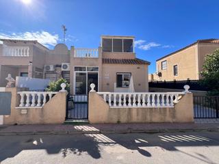Casa a Zona Carrefour - Urbanizaciones. Oportunidad única! bungalow de 3 habitaciones con piscina comuni