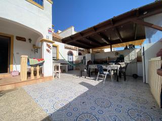Casa adossada en C. de las gardenias 144. Adosado en jardin del mar xiii
