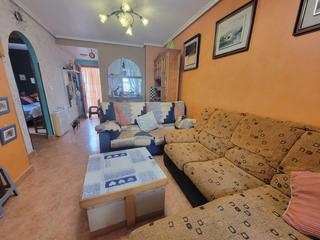 Appartement à Nueva Torrevieja. Apartamento de 2 dormitorios y piscina en nueva torrevieja