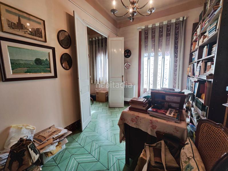 Foto 8e9b10b8-eb66-4871-ae6c-aa0763b32743. Casa tot exterior en Barri del Centre Terrassa