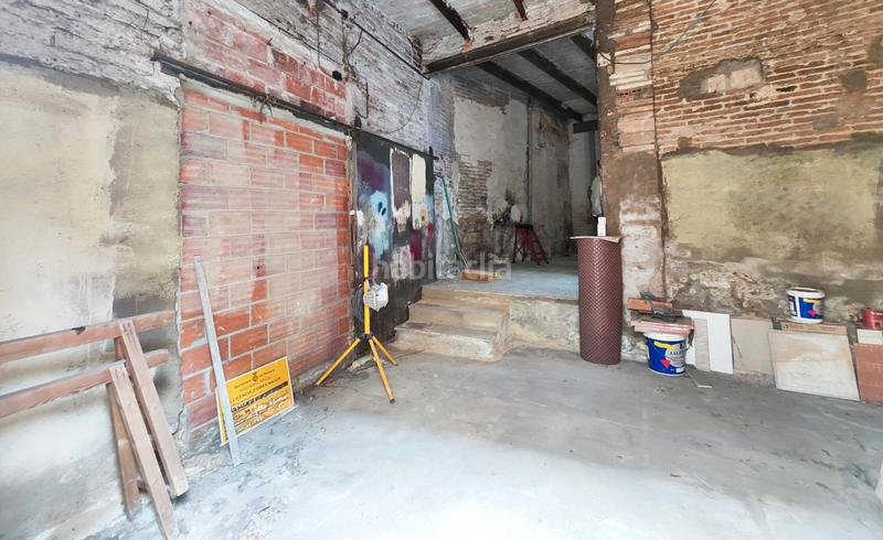 Foto 9ffbeb70-c45f-4127-a35c-c21bb1c0455b. Casa tot exterior en Barri del Centre Terrassa