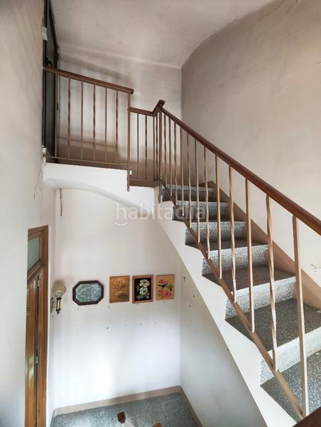 Foto c2c8b4e9-31ea-4dbb-ba28-80b4c1e4e8b0. Casa tot exterior en Barri del Centre Terrassa