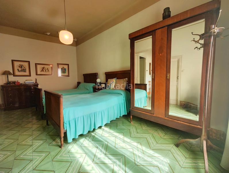 Foto c495c9b5-77f0-46ea-a1b7-bcffd2210b92. Casa tot exterior en Barri del Centre Terrassa