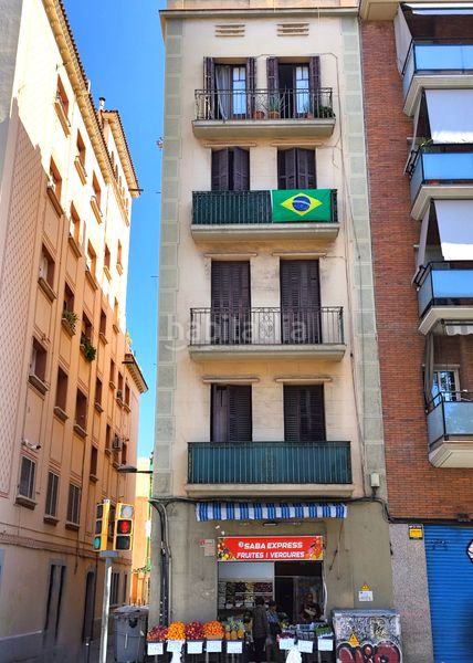 Foto 5f09d183-fcaa-4e05-8c20-f44db886a173. Edifici a Sants Barcelona