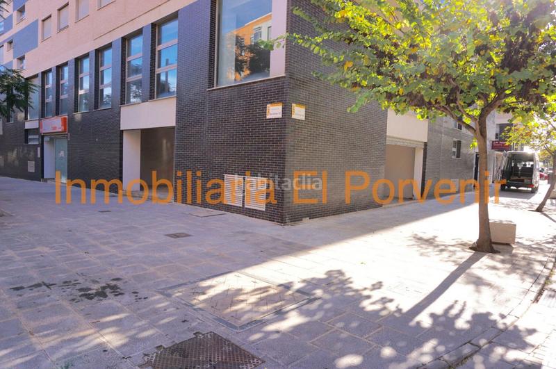 Foto 2bd81462-6e7b-4216-895f-24493c38e739. Location local commercial dans Parc Central Torrent