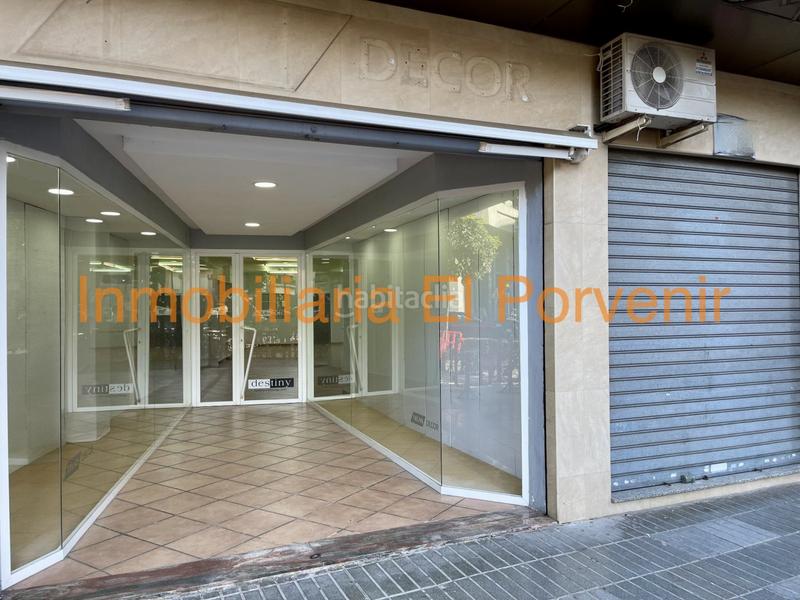 Foto 3dff73d0-34e9-452e-af96-b44dd9d8cdd3. Lloguer local comercial a plaza obispo benlloch 5 a Torrent