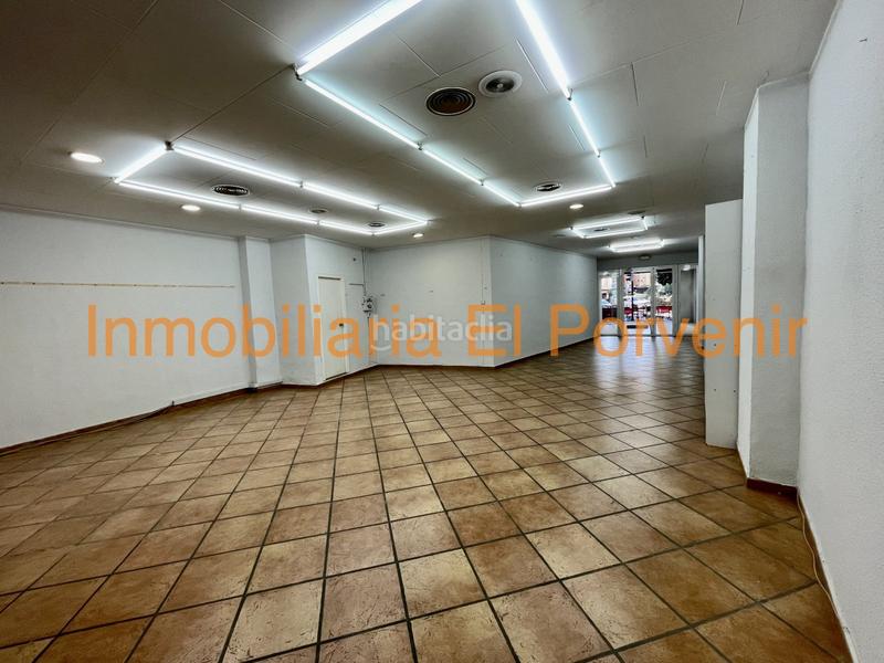 Foto 7ed08c42-0fd1-45ed-acb0-7b2300d3180f. Lloguer local comercial a plaza obispo benlloch 5 a Torrent