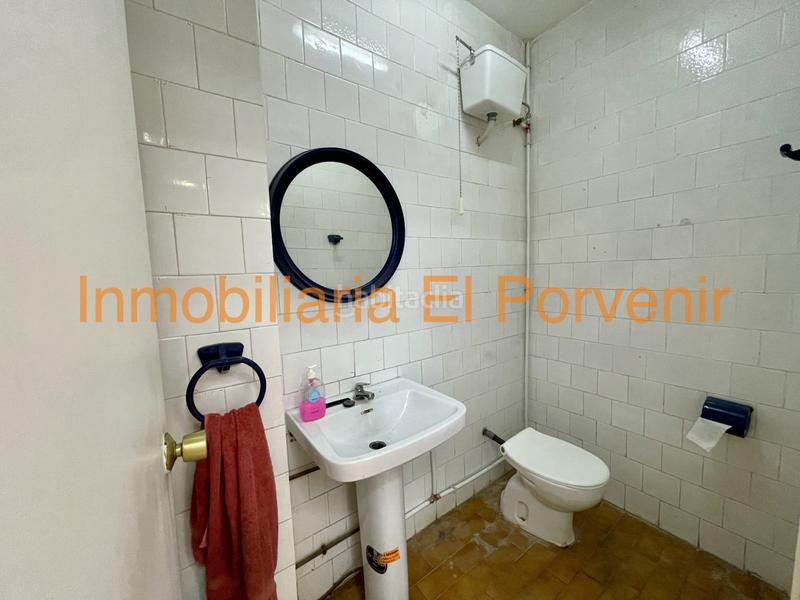 Foto 444cc232-73c1-407e-afea-173d2b88e2f8. Location local commercial dans plaza obispo benlloch 5 dans Torrent