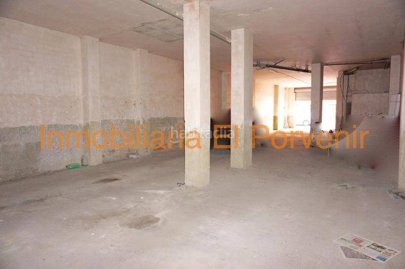 Foto 91b5351a-de3d-41be-8c1b-c884b3e1732e. Alquiler local comercial en Poble Nou Torrent