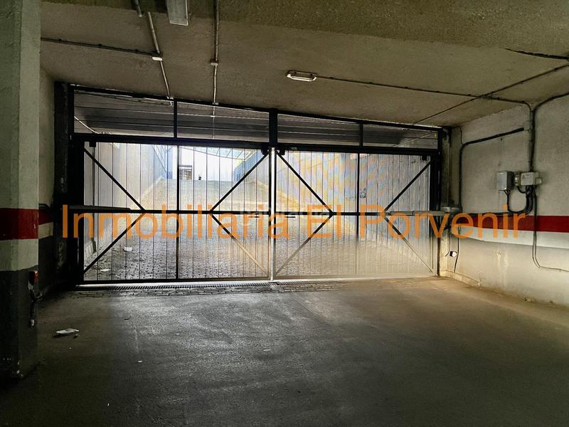 Foto 54d79912-2e40-420e-bdc6-2dbacb0b2376. Alquiler parking coche en avenida barcelona 92 21 en Torrent