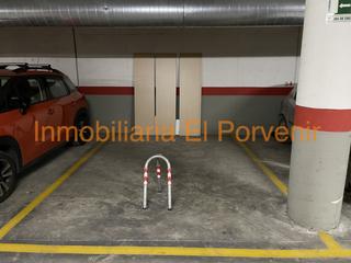 Lloguer Aparcament cotxe a Calle montreal 76 3
