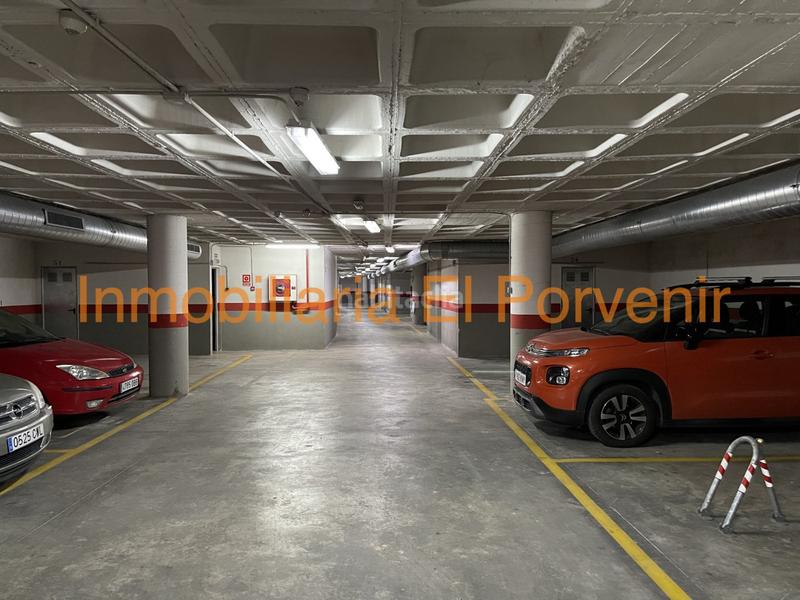 Foto 7e460b31-6a02-4c5f-a7fe-9564f783285c. Alquiler parking coche en calle montreal 76 3 en Parc Central Torrent