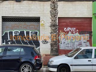Locale commerciale in Zona Avenida al Vedat