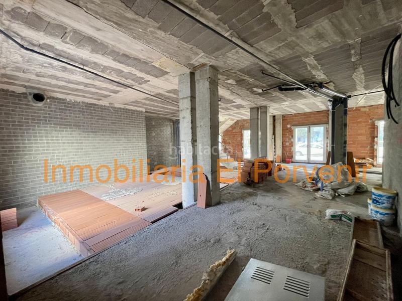 Foto 5d9854d9-3898-4556-b16d-a809f8cde364. Alquiler local comercial en avenida olimpica 11 en Torrent