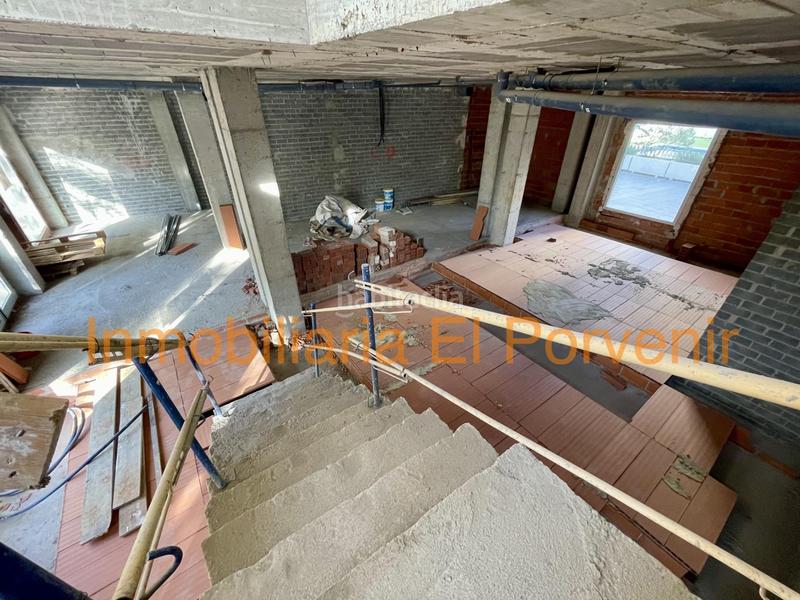 Foto ae1eeb4a-9fa3-4dda-bda9-cdd300f59020. Location local commercial dans avenida olimpica 11 dans Torrent