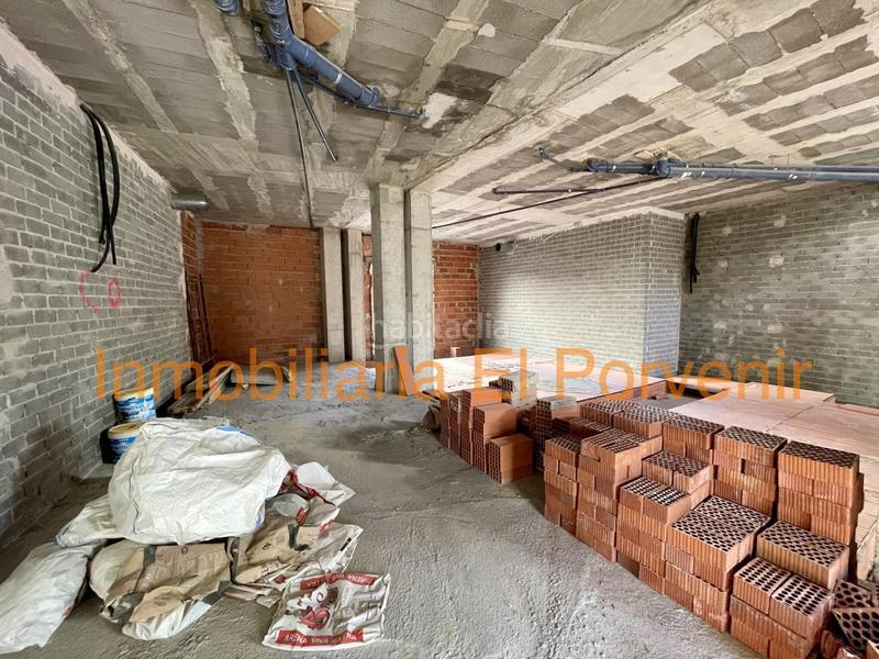 Foto e23d652a-0c79-4de1-ae75-8c377386b266. Location local commercial dans avenida olimpica 11 dans Torrent