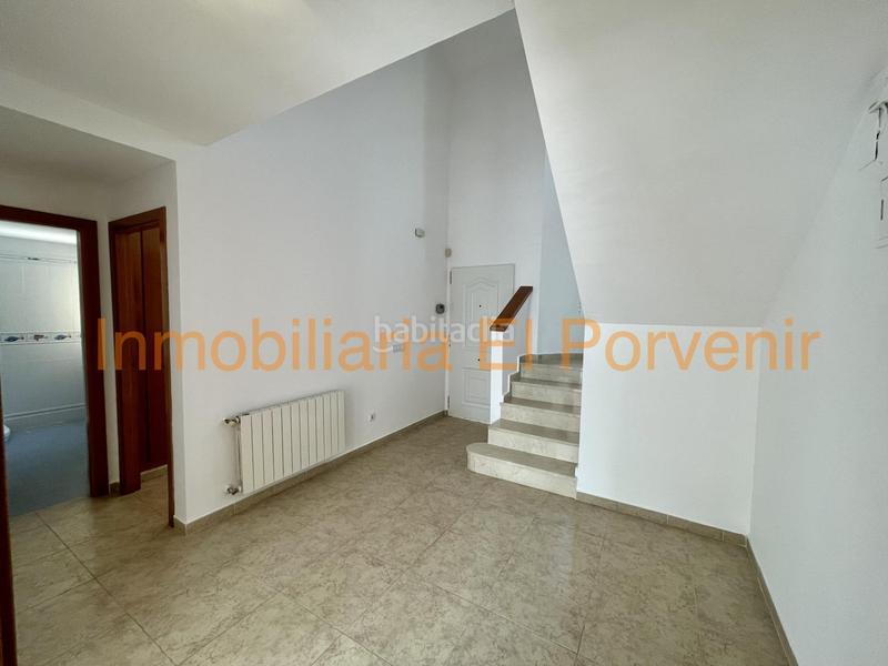 Foto 02e28bb5-e5fe-41a9-9fe4-19a9cbb429f8. Affitto chalet con riscaldamento parcheggio in El Vedat - Santa Apolonia Torrent