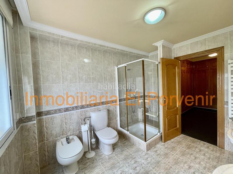 Foto cf2dd300-8092-4b62-8f25-3db1c091b876. Chalet en El Vedat - Santa Apolonia Torrent