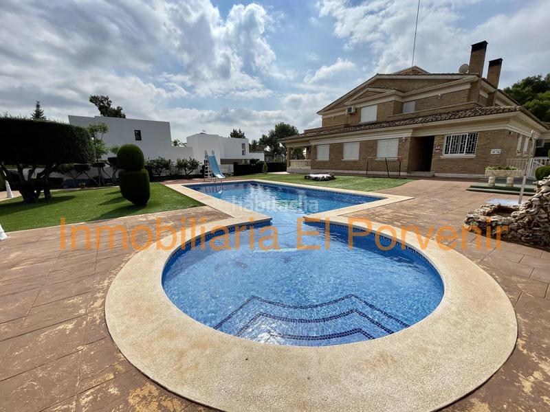 Foto 452810eb-f9a1-40b7-b734-6077c3c72ae3. Chalet con riscaldamento parcheggio piscina in El Vedat - Santa Apolonia Torrent