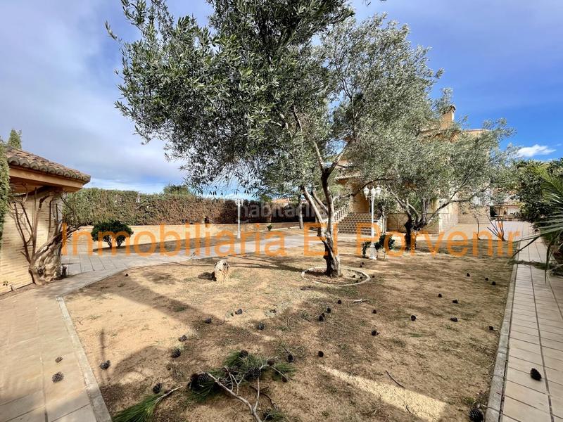 Foto c73e7726-e6b8-4658-b699-3846d1af2220. Chalet mit heizung parking pool in Zona Avenida Alta - Auditorio Torrent