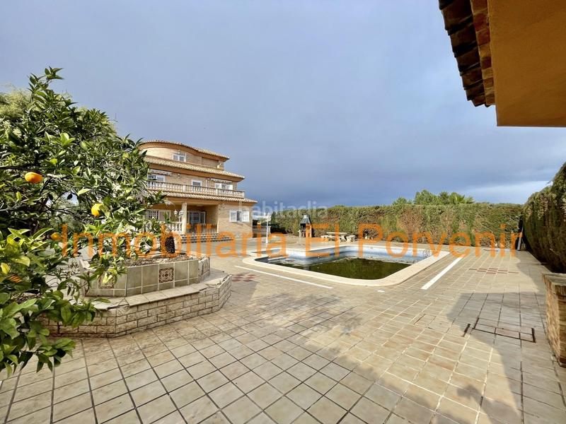 Foto e6d1b9f6-777b-4cee-8d22-cc0f9f8659b1. Chalet mit heizung parking pool in Zona Avenida Alta - Auditorio Torrent