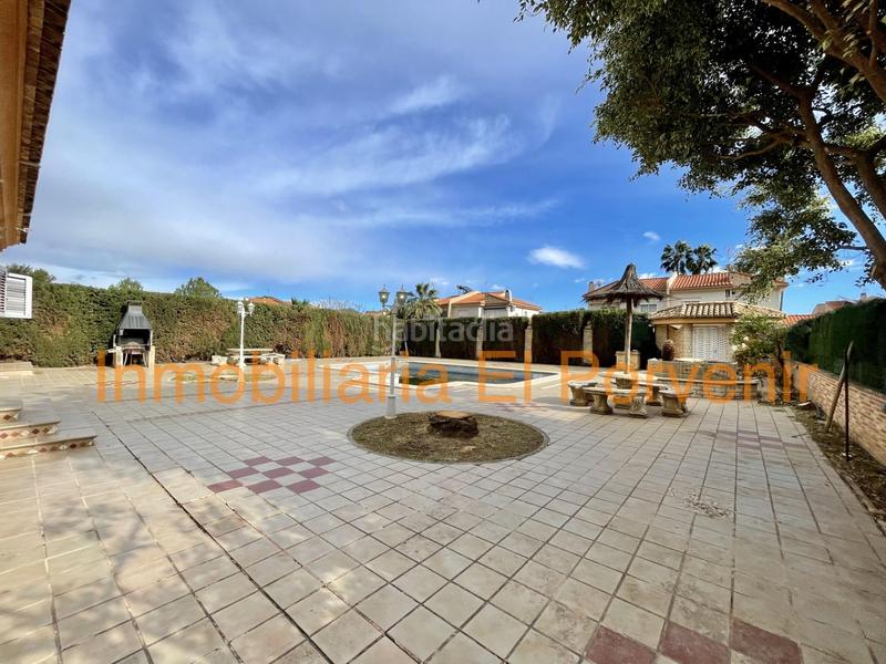 Foto f293b438-1c68-4c0d-95fb-8cab71fe2942. Chalet mit heizung parking pool in Zona Avenida Alta - Auditorio Torrent