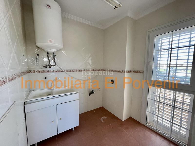 Foto ce8144dd-4d6d-4ff9-9264-79f2ad7dfa70. Chalet con riscaldamento parcheggio piscina in Zona Avenida Alta - Auditorio Torrent