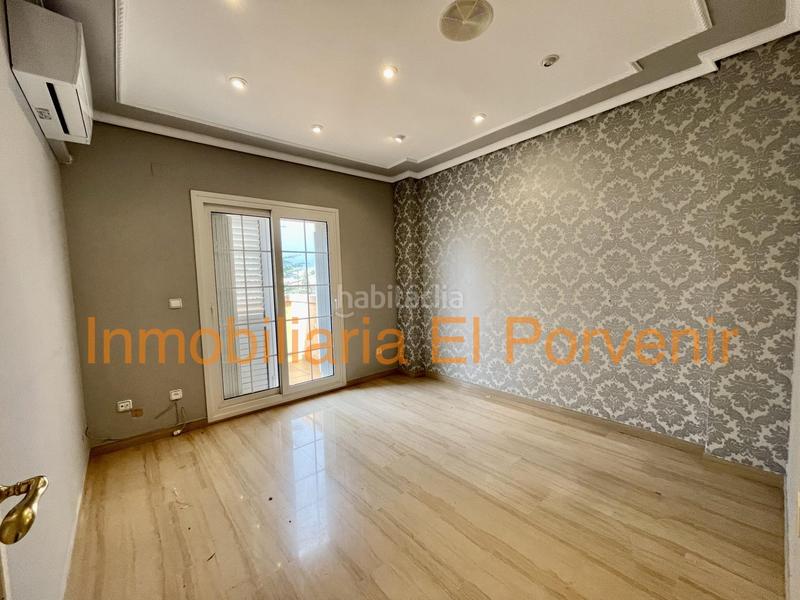 Foto 77859060-0566-4b19-aae7-3a13e53f8ce5. Xalet amb calefacció aparcament piscina a Zona Avenida Alta - Auditorio Torrent