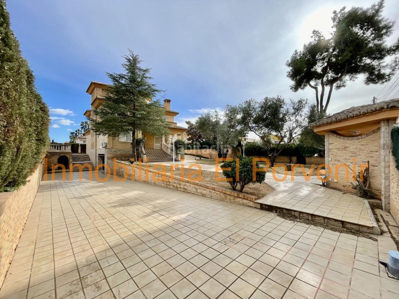 Foto a0017204-ffe6-42c5-93c9-cee7bd59e887. Chalet en El Vedat - Santa Apolonia Torrent