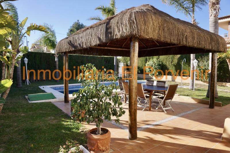 Foto 5743f678-7b64-44a3-ae7f-18b0fec961b0. Chalet mit heizung parking pool in Monte Real Torrent
