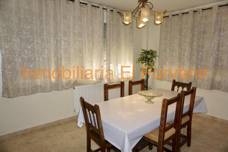 Foto 3eb8f8fe-46ff-490f-ab70-7db237552688. Chalet with heating parking pool in Monte Real Torrent