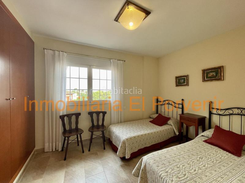 Foto aaa4a512-bcff-4e3c-9e77-b42927b94165. Chalet avec chauffage parking piscine dans Zona Avenida Alta - Auditorio Torrent