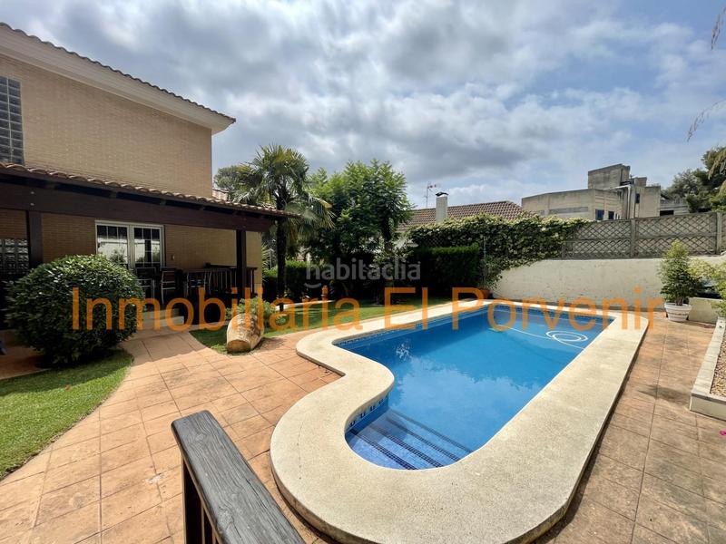 Foto e283b41f-7235-43ba-b18b-8e5c5407005c. Chalet avec chauffage parking piscine dans Zona Avenida Alta - Auditorio Torrent