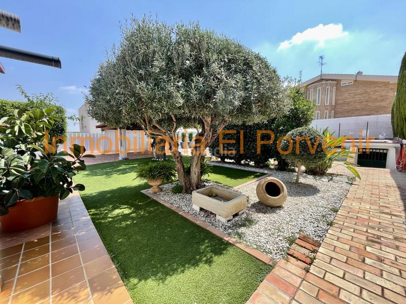 Foto 9bac12fa-b915-4468-bfc9-6db9d221aeed. Chalet with heating parking pool in Zona Avenida Alta - Auditorio Torrent